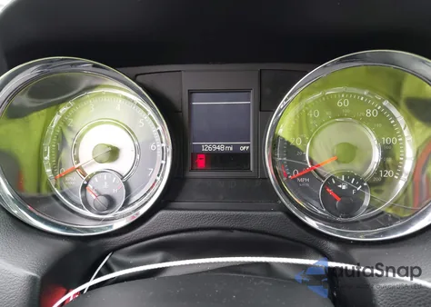 2015 Chrysler Town & Country Touring from USA, damaged, VIN 2C4RC1BG1FR699104